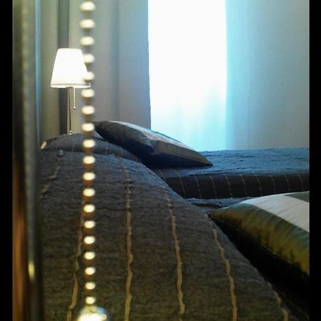 Bnb Astrea Милано Екстериор снимка